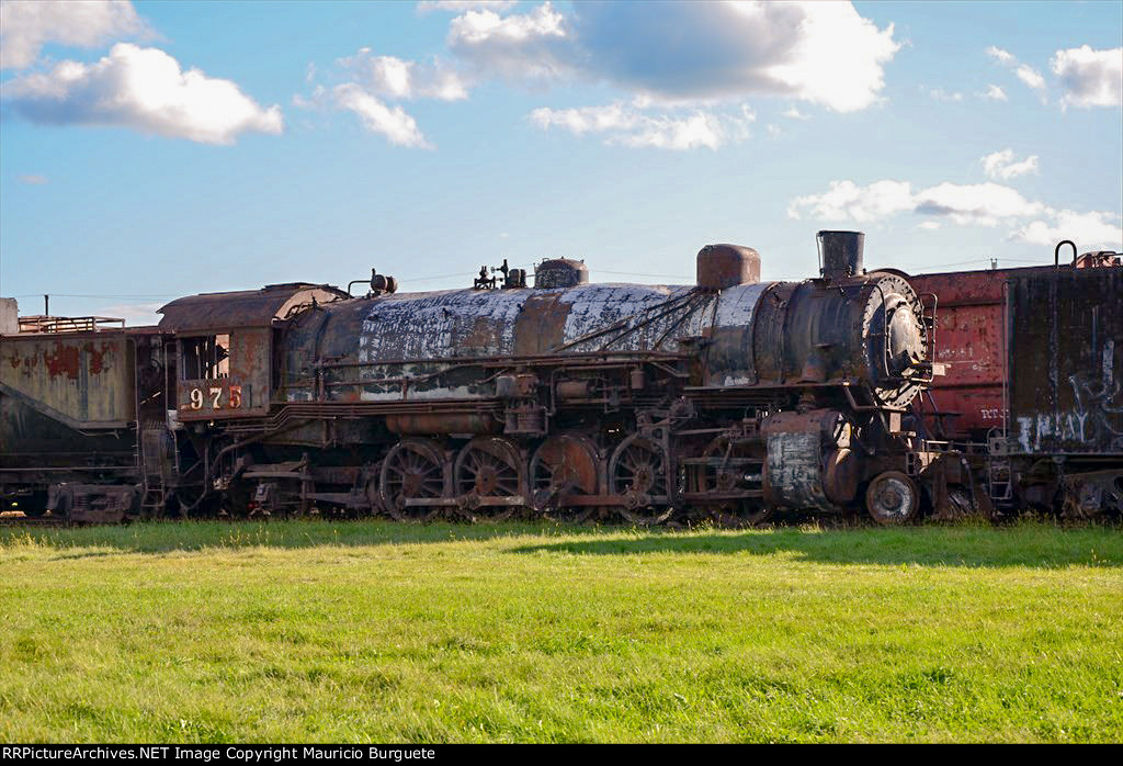 Southern Pacific 2-10-2 Steam Locomotive